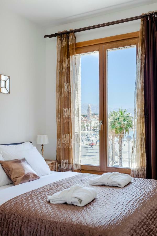 Apartman New Luxury Nives On Seaside Split