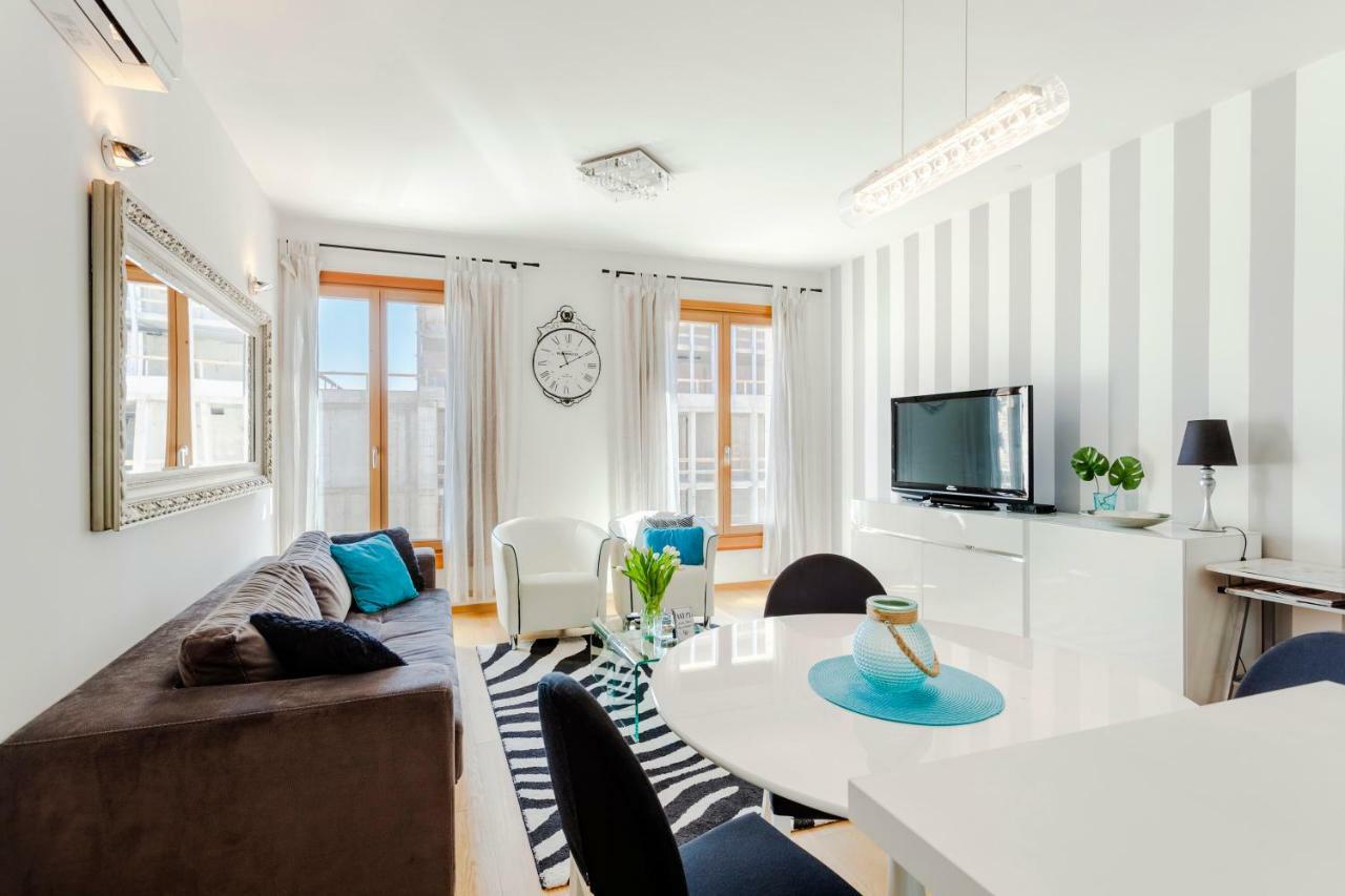 Apartman New Luxury Nives On Seaside Split